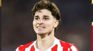 برشلونة يراقب ألفاريز.. وموقف حازم من أتلتيكو مدريد